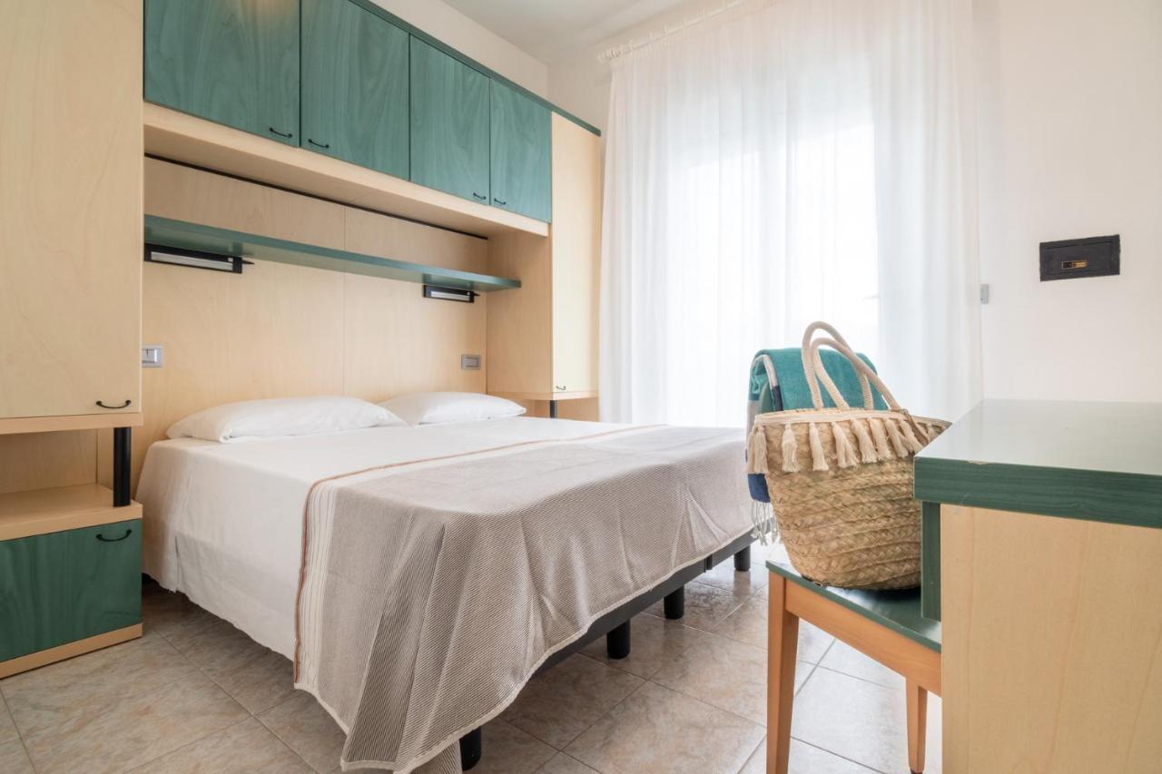 Double Room,1387992290:JPEG